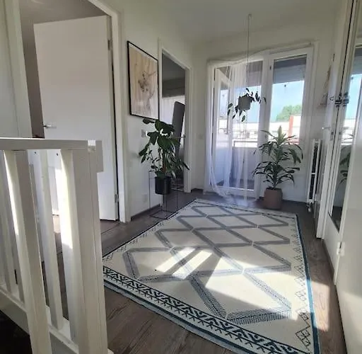 L'aurora Nest By The River * 로바니에미